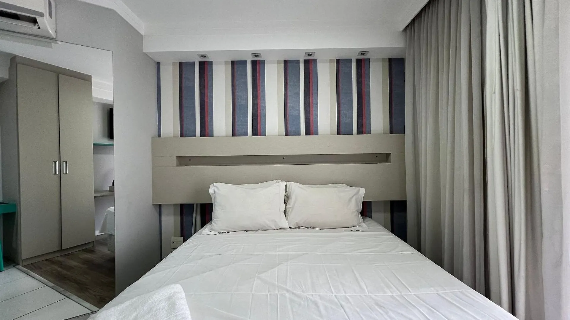 Mh 50402 - Lindo Studio Expo Completo Com Vaga Apartman São Paulo