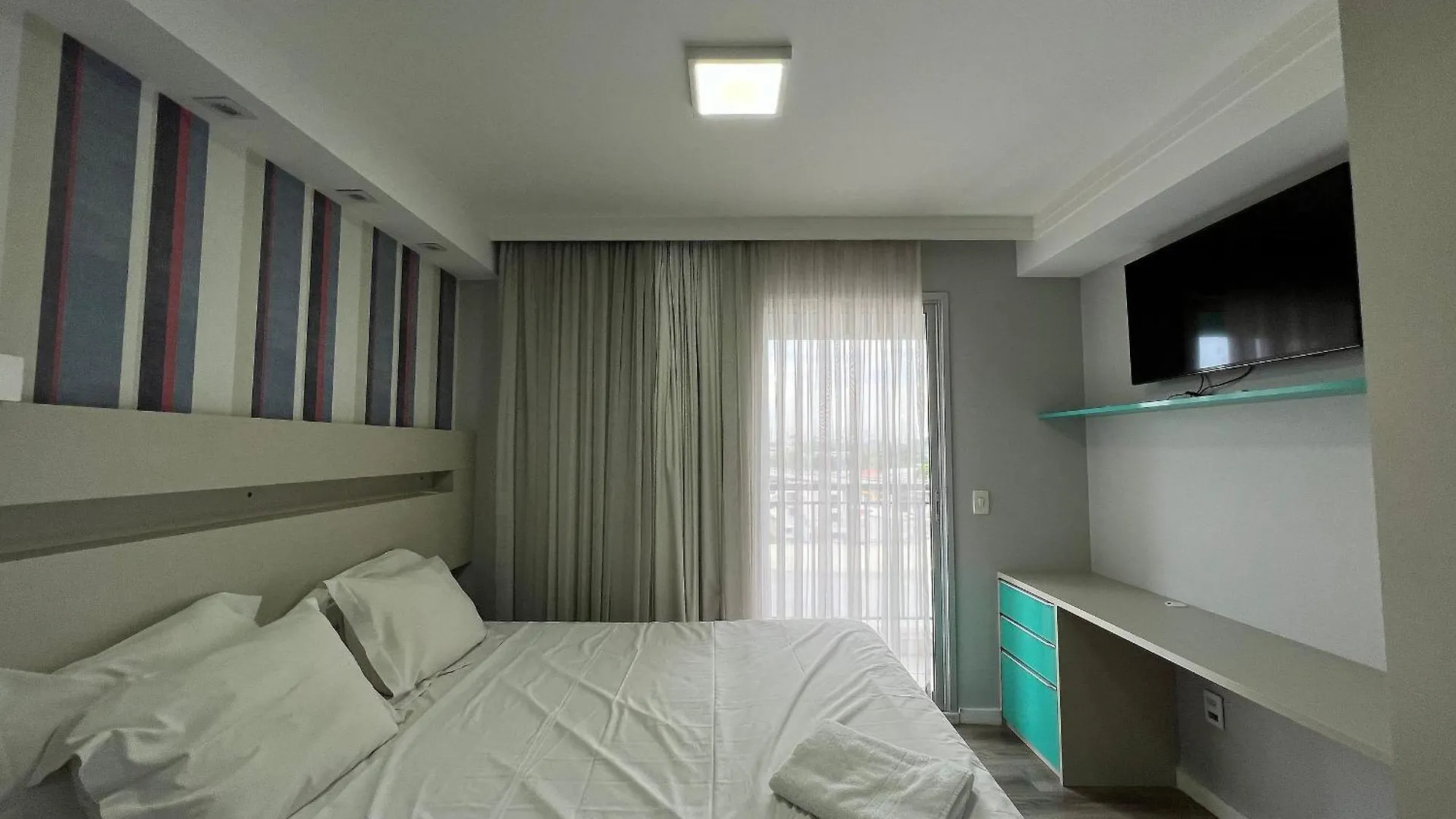 Mh 50402 - Lindo Studio Expo Completo Com Vaga Apartamento São Paulo